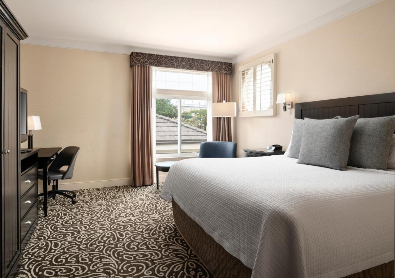 West Inn & Suites Carlsbad Buitenkant foto