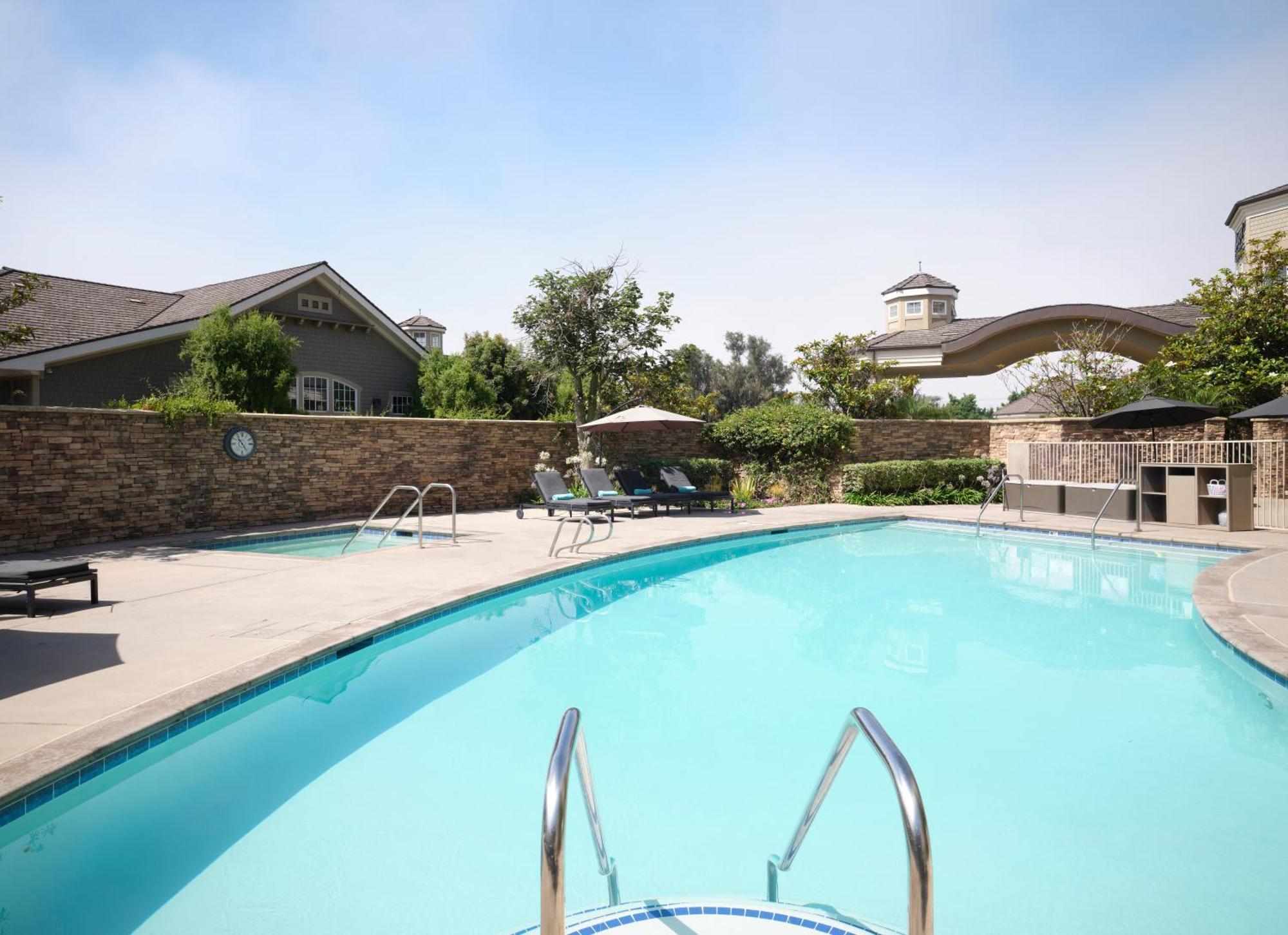 West Inn & Suites Carlsbad Buitenkant foto
